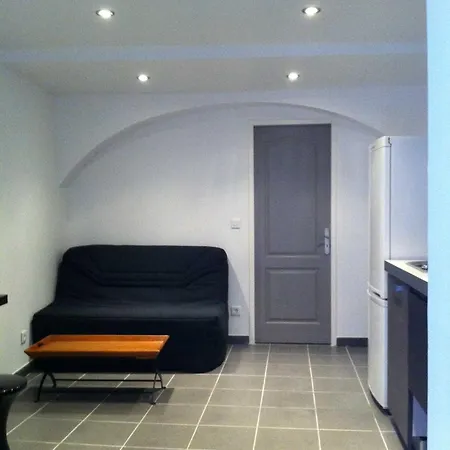 Centre * 阿雅克肖